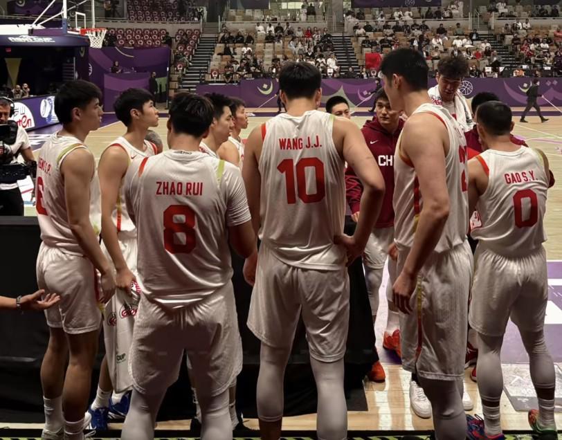 开云APP-商业互吹,高诗岩:亚一PF;王俊杰:没你不行,我服贝弗利