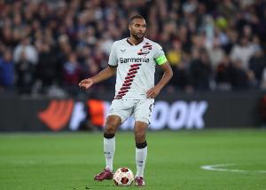 开云官网-法尔克:拜仁在若纳坦-塔争夺战中领先巴萨,后者无法保证注册