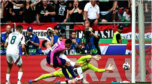 1718831323463002407.jpg 开云体育-德国队2连胜提前晋级淘汰赛,排队给京多安道歉吧!