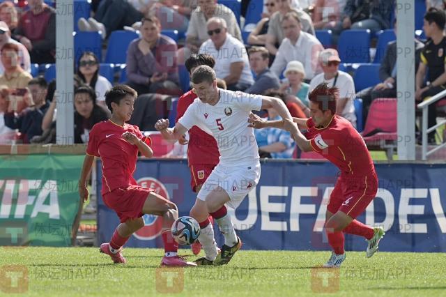 1745129734950065986.jpg 开云官网-U15国少访欧以小打大 1胜2负最终名次垫底